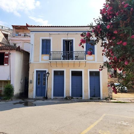 Traditional House At Koroni Near Beach Εξωτερικό φωτογραφία